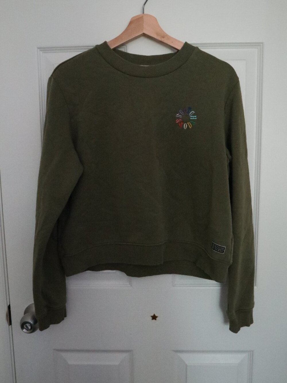 Scotch & Soda Women's Regular Fit Crew Neck Sweater with Breast Embroidery